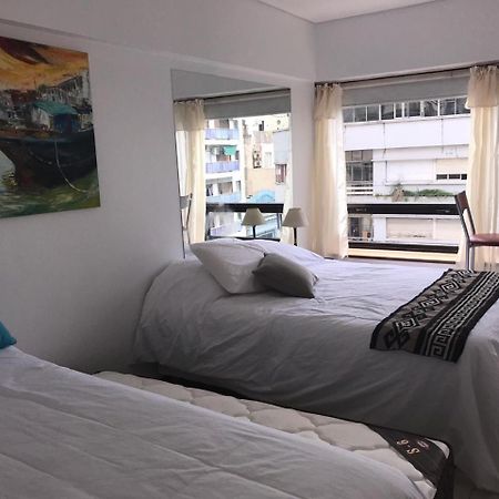 Tango Pop Junto Al Obelisco En 820 Avenida Corrientes Apartment บัวโนสไอเรส ภายนอก รูปภาพ